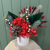 Sleigh queen, sleigh - Everlasting Arrangement