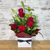 Captivate Arrangement