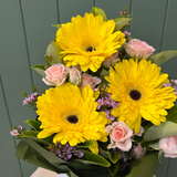 Pretty Mixed Arrangement - Today's Fresh Designs